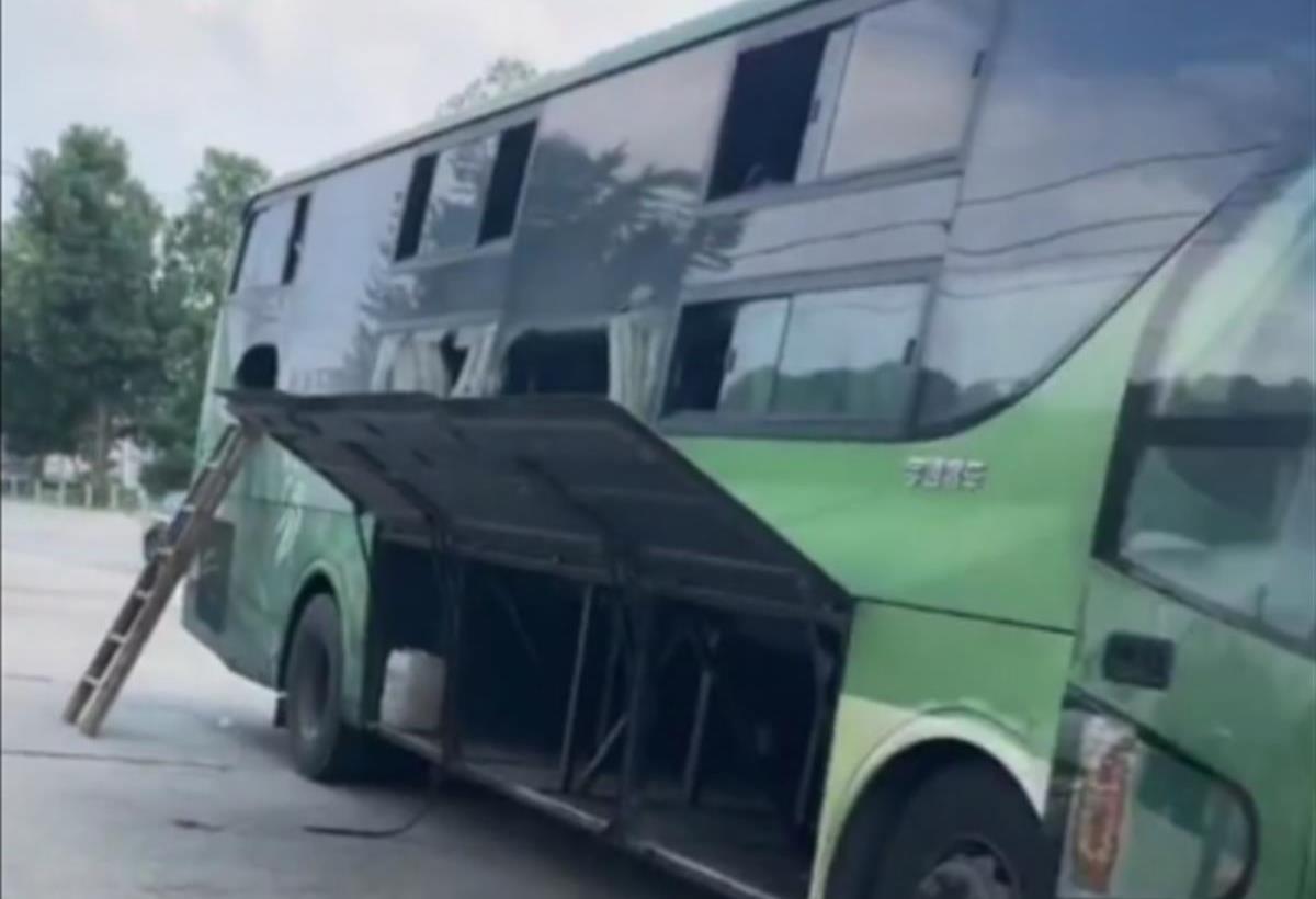 大巴車最新視頻，自然之旅的心靈探索，重拾寧?kù)o的旅程