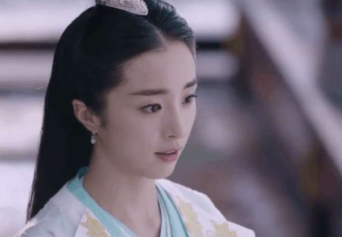 昇華的愛(ài)，時(shí)代印記下的深情厚意