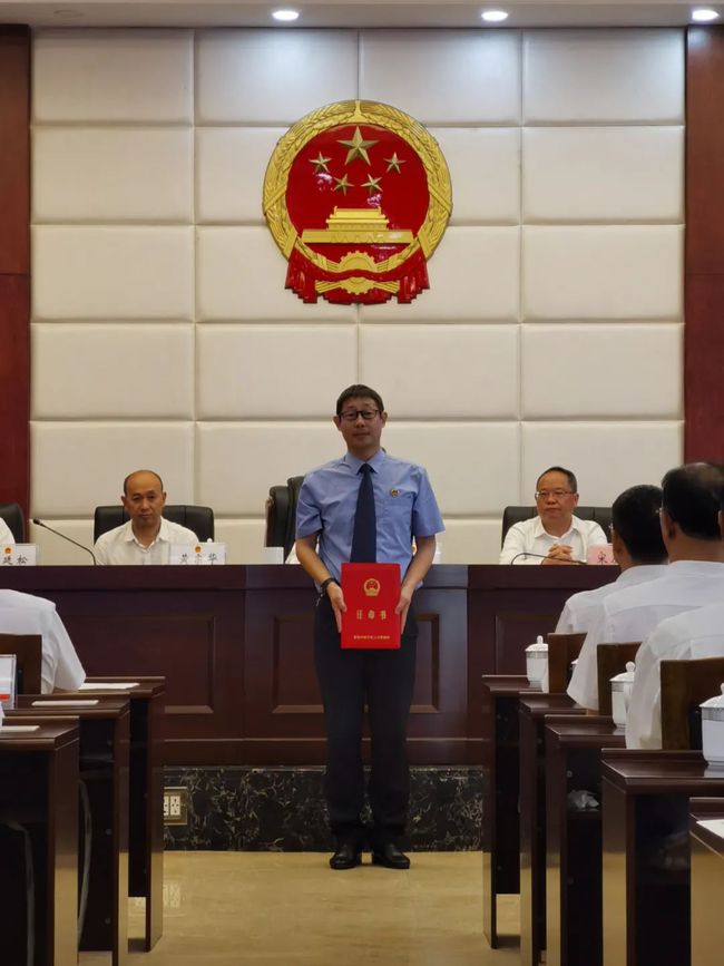 張宇新引領科技革新，揭秘其最新任職與高科技產品新動向