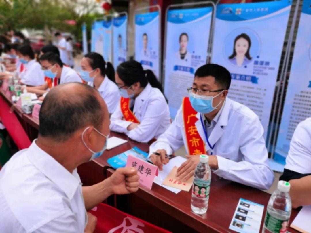 成都華西疫情最新通報(bào)，小巷深處的獨(dú)特風(fēng)味與抗疫進(jìn)展