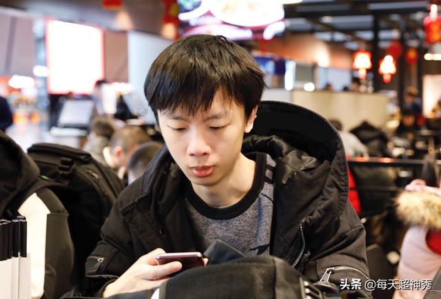 強(qiáng)哥最新版，與自然共舞，探尋內(nèi)心平和之地